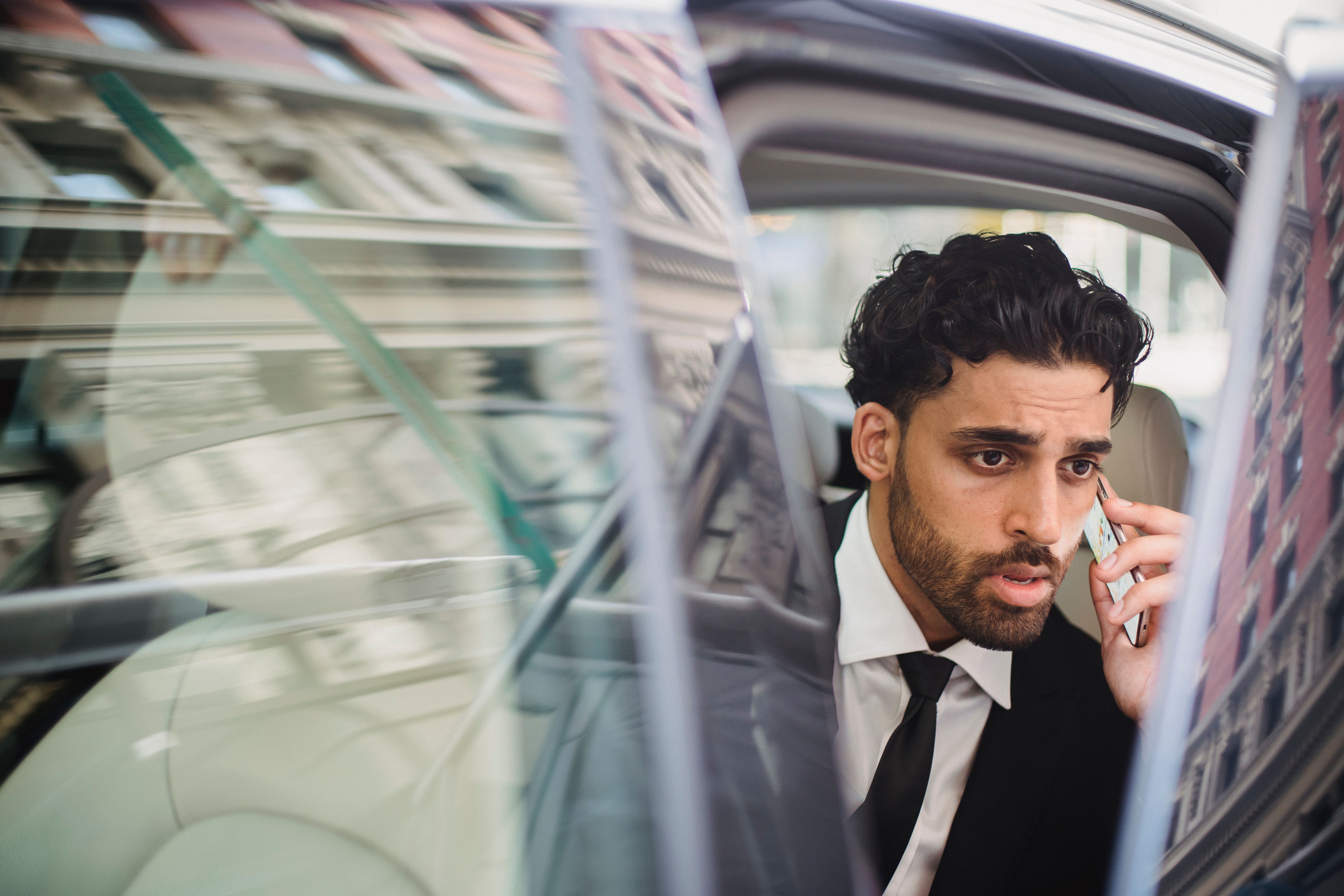 Executive & corporate transportation