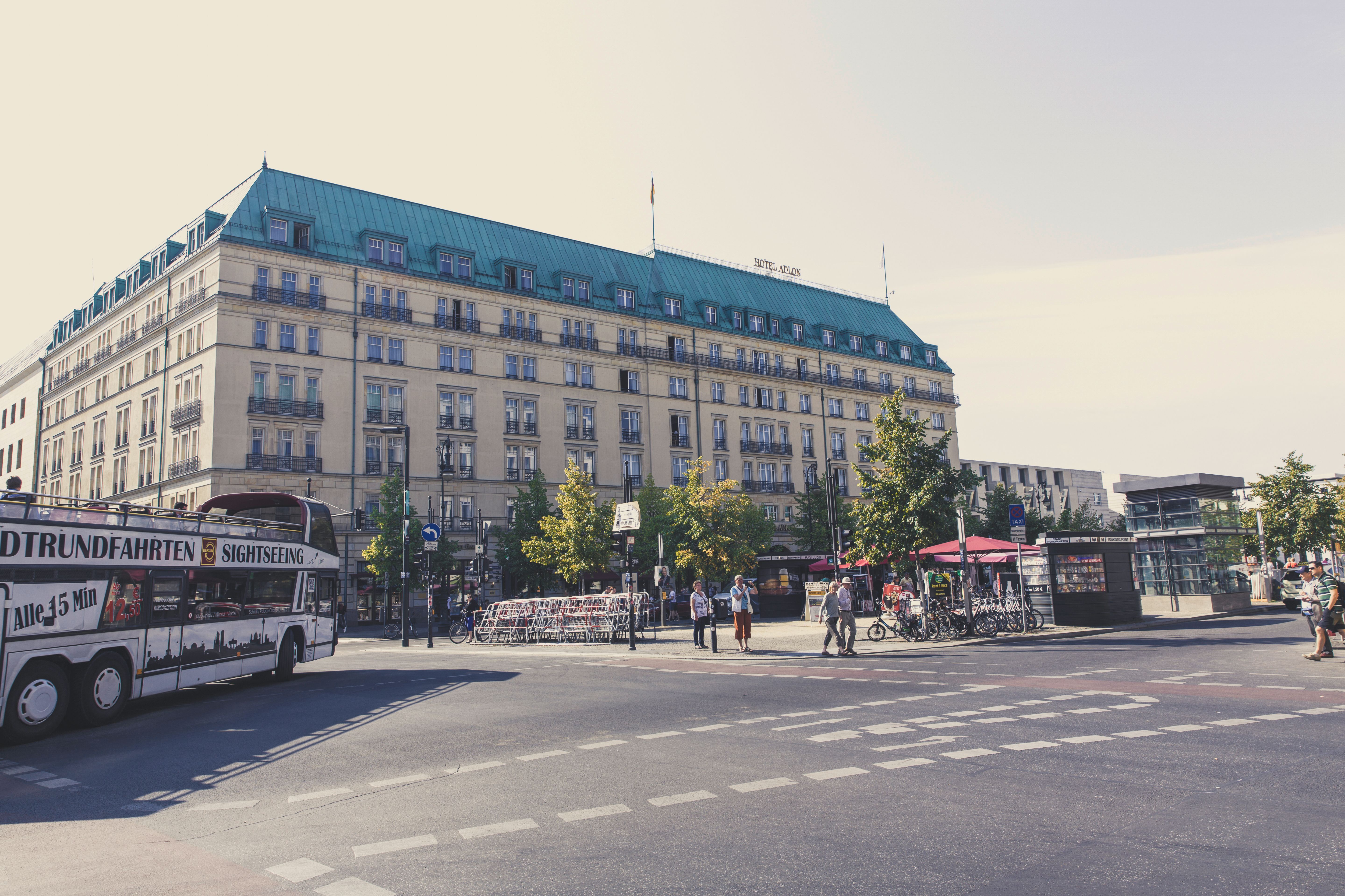 Hotel & resort transportation